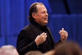 华尔街买单了：Salesforce 14 年向湾区学校投入 1.56 亿美元，27M AI 教育计划一出 CRM 股价应声拉升