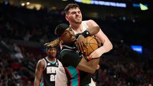 Jahmai Mashack Playing Center Minutes