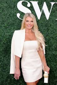 Us Weekly - News update