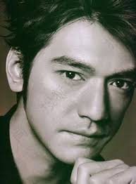 images?q=tbn:ANd9GcTll3Z4ZwUG_qo0Ex1gD8-N-lau1FP4aMh3cJatqinN-j0XmYli