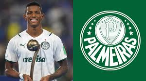 Palmeiras tem "carta na manga" caso Danilo não venha; entenda