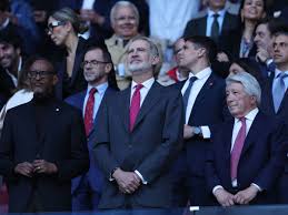 Felipe VI, protagonista inesperado del partido entre el Atlético de Madrid y el Arsenal: el gesto colchonero fuera de agenda