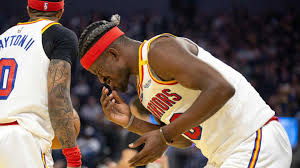 Jimmy Butler Injury Update: Leaves, Returns During Warriors vs. Lakers Game
