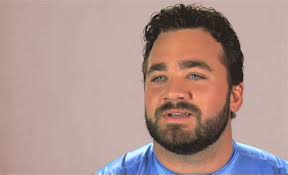 Photo shows Jeff Saturday speaking on how he strives to be real by being the best man he can be. Saturday played 13 seasons for the Colts, where he won a ... - jeff-saturday-speaker1