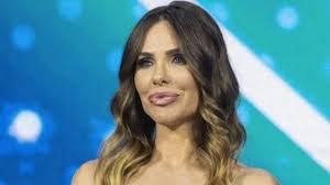 Trend Google: annalisa petrini