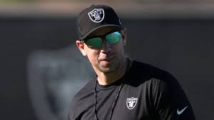 Raiders' Klint Kubiak may rely on Connor Heyward in Brock Bowers' absence