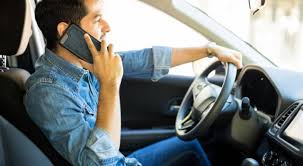 Dân Sinh - Dùng điện thoại khi lái xe và gây ra tai nạn, có thể bị phạt tù đến 15 năm | Báo Dân Trí