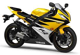 VIDEO GAMBAR SPESIFIKASI HARGA YAMAHA YZF R250 TERBARU 2013 [YOUTUBE] Model Yamaha YZF Untuk Lawan Ninja Dan CBR
