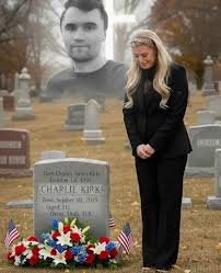 Patrice Warren | 15 MINUTES AGO: Heartbreaking Loss Strikes Again in the Kirk Family—Robert W. Kirk Dies After Never Recovering From the Pain of Losing His... | Instagram