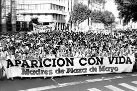 Resultado de imagen de madres plaza de mayo buenos aires