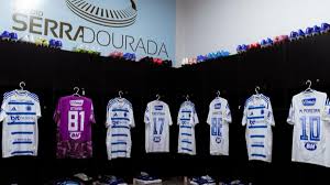 Escalação do Cruzeiro: Artur Jorge muda goleiro e mais dois contra o Goiás