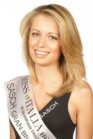 Le finaliste di. Miss Italia nel Mondo/2. &lt;B&gt;Le finaliste di &lt;br&gt;Miss Italia nel Mondo/2&lt;. Federica Amati (Gran Bretagna) - esterne281340012806134708_big