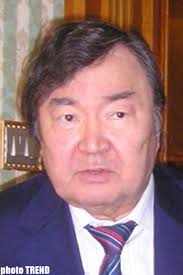 Photo: Kazakh writer Oljas Suleimenov has hypertensic crisis / Kazakhstan - Oljas_Suleymanov_040408