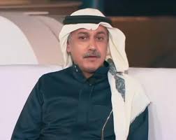 تركي اليوسف يحتفل بتخرج ابنته نورا ويعبّر عن فخره بها