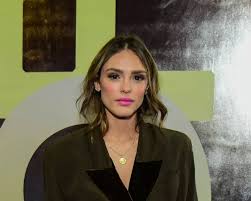 Isabelle Drummond defende vilã fútil de Coração Acelerado: "Carismática"
