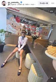 山田優、韓国旅行でサングラス×美脚全開ミニスカコーデ！ファン魅了「足長くて羨ましい」「めっちゃかわいい」（スポーツ報知）