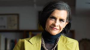 'Anitta liberou minha bunda': Marina Lima reflete sobre relação com o corpo