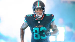 Dolphins TE Darren Waller expecting to play more snaps after making two-TD season debut