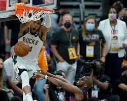 Giannis Antetokounmpo's dunk over LeBron James in the 2019 NBA Finals