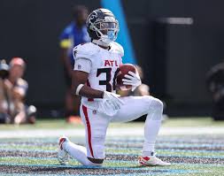 Falcons Wire - News update