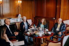 Bilder: 15 Jahre Politik des Gehörtwerdens – Fazit und Ausblick