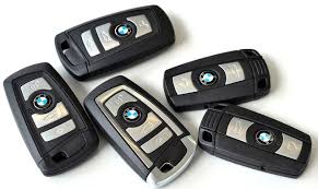 Chuyên làm chìa khóa xe VESPA LX ,PIAGGIO , LIBERTY , ET , GT  LH : VINH 0906.784.384 - 5