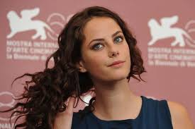 Miss POG 2014 - Round E (Gercke, Lewis, Robb, Scodelario) - Page 2 - Puzzles and Other Games Forum - 968full-kaya-scodelario