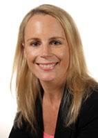 Andrea Waters joined Ernst &amp; Young in 1999 after graduating with a Bachelor of Management Studies (First Class Honours) degree from Waikato University. - andrea