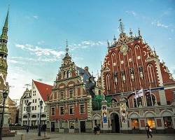 Imagem do centro histórico de Riga, Letônia