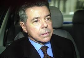 El vicepresidente del Consejo de la Magistratura, el juez Ricardo Recondo, afirmó hoy que siente “vergüenza que exista un juez como (Norberto) Oyarbide ” y ... - oyarbide