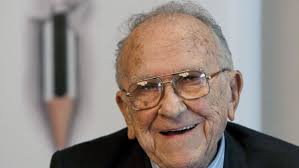 El ex secretario general del PCE Santiago Carrillo. / Efe. Fallece el ex secretario general del PCE Santiago Carrillo - Fallece-secretario-PCE-Santiago-Carrillo_EDIIMA20120918_0282_4