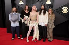 Wet Leg's Rhian Teasdale Wears Gardening Gloves (in a Chic Way) to the Grammys