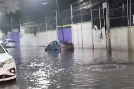 Provoca lluvia anegaciones en zona Sur y Centro de CDMX