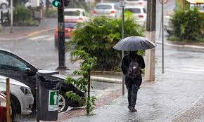 SC está sob 4 alertas de tempo do Inmet para vendaval, tempestade e chuva acumulada