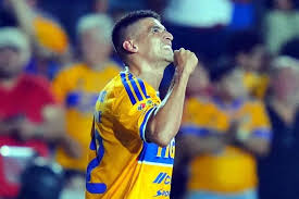 Tigres - León