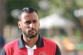 حسام عاشور يشيد بثنائي الأهلي ويؤكد: الخطيب سبب عودتي