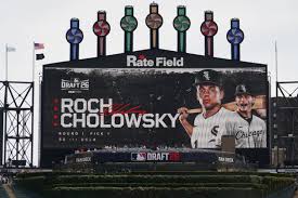 Sox get their man, picking Roch Cholowsky with top overall pick in MLB Draft