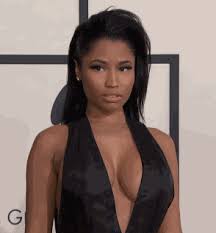 Resultado de imagem para looks da ariana grande 2015