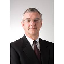 Ken Petersen, Chairman of the BMW Bank of North America ( - public?actEvent=zoom&filename=P0045302