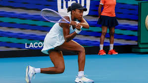 Gauff avoids upset with comeback victory in Miami