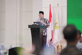 Kemenag dan Baznas Tegaskan Zakat Tidak Digunakan untuk Program MBG