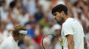 ¡Alcaraz Impresionante! Avanza en Wimbledon: Resumen y Dónde Verlo - Imagen ilustrativa del artículo