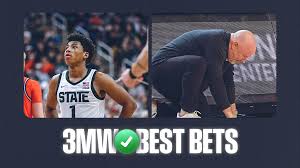 College Basketball Picks: The Simple Handicap to Make & More NCAAB Friday Bets