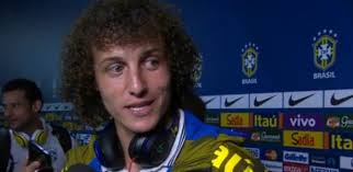 David Luiz e seus fones de ouvido personalizados após partida entre Brasil e Sérvia, no Morumbi. Quem viu as entrevistas dos jogadores da seleção brasileira ... - 06jun2014---david-luiz-e-seus-fones-de-ouvido-apos-partida-entre-brasil-x-servia-no-morumbi-1402100873618_615x300