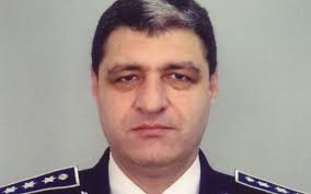 Șef nou la Poliția municipiului Buzău: comisarul şef Petrică Dumitrache. Emil Dumitrache - 646x404