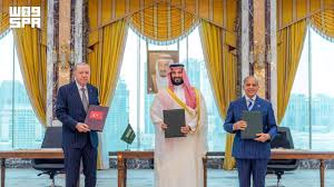 Iran Reportedly Invited to Join Mecca Joint Defence Agreement Signed by Saudi Arabia, Pakistan, and Türkiye - Kurdistan24