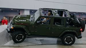 Stellantis recalls 1 million Jeep vehicles: "Overheating" can trigger fire
