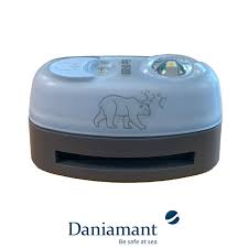 Daniamant W3 Polar Automatic Lifejacket Light | MariTeam