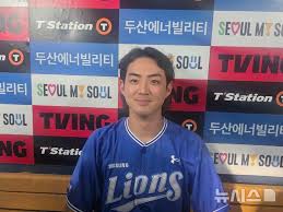 김성윤