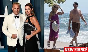 Daily Mail - News update